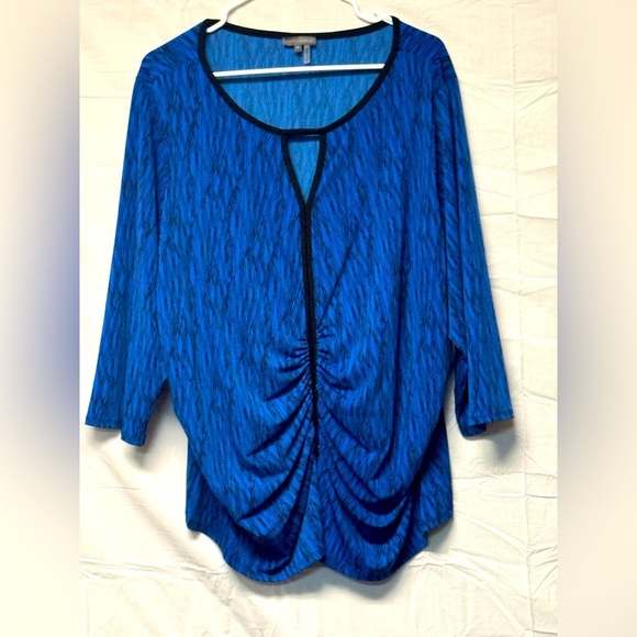 Vince Camuto Blue Patterned Blouse with Black Trim Size 3x RN: 51323 - Picture 1 of 5